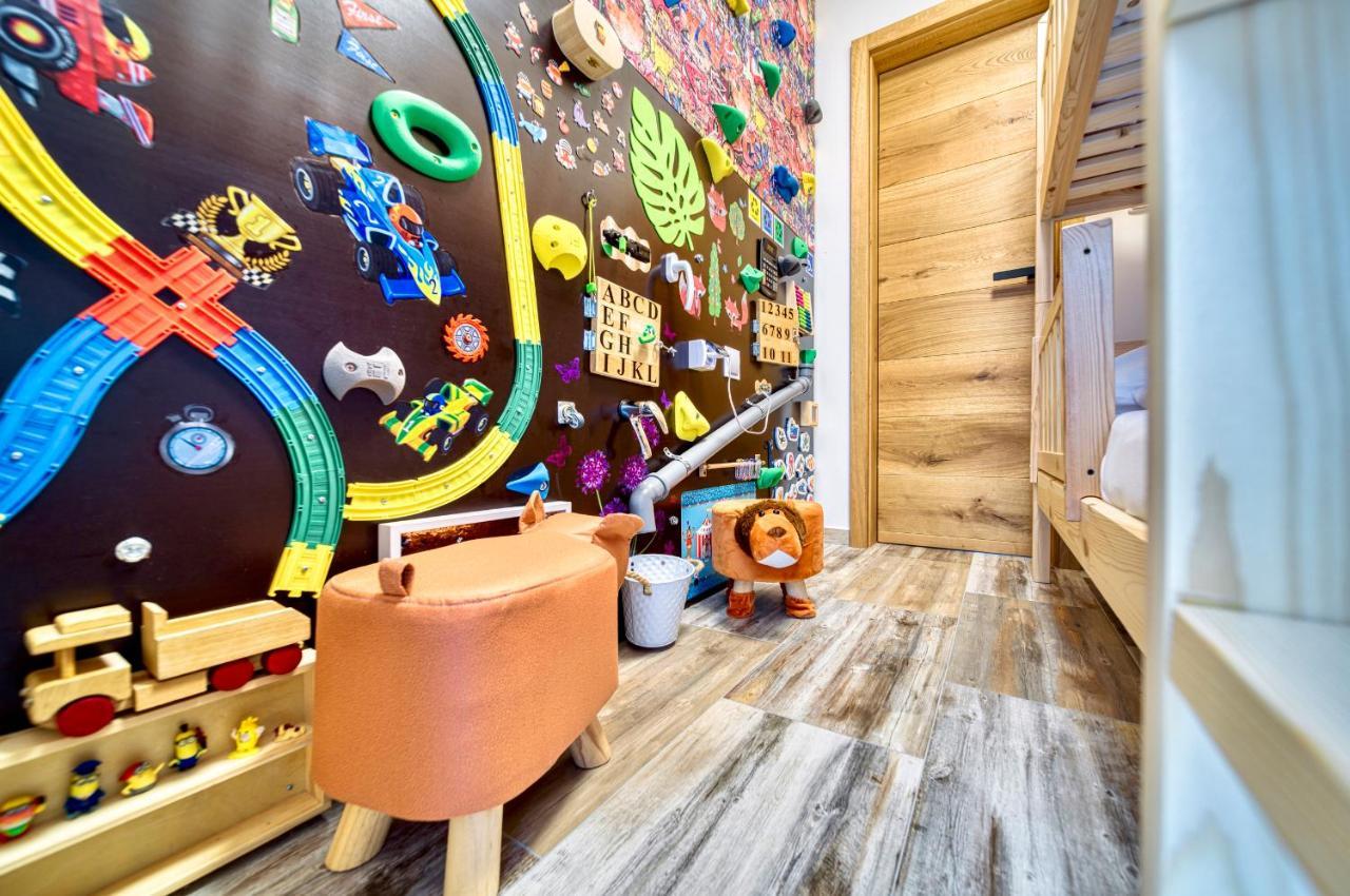 Apartmany A Chalety Horizont Resort Tatranská Lomnica Buitenkant foto
