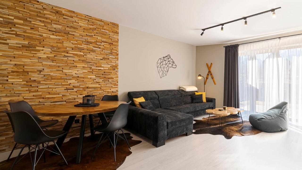 Apartmany A Chalety Horizont Resort Tatranská Lomnica Buitenkant foto